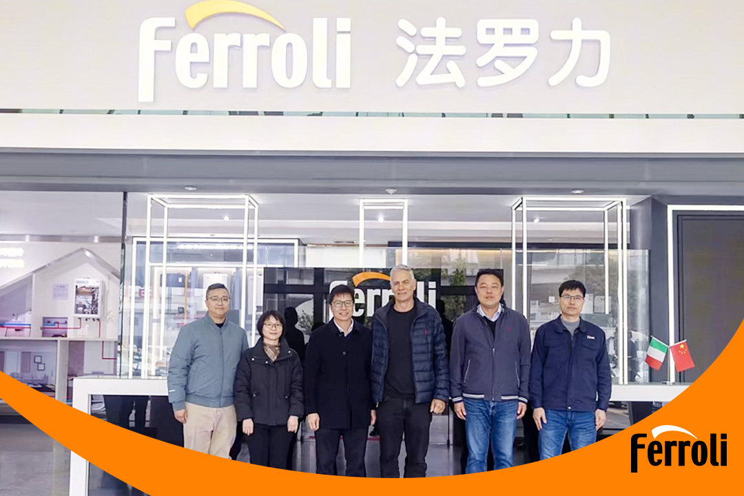 鹤山市市长张华景考察尊龙人生就是博首页广东生产基地